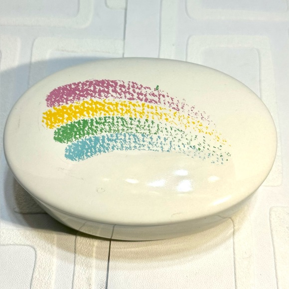 Teleflora Rainbow Trinket Dish w/lid - Picture 5 of 5